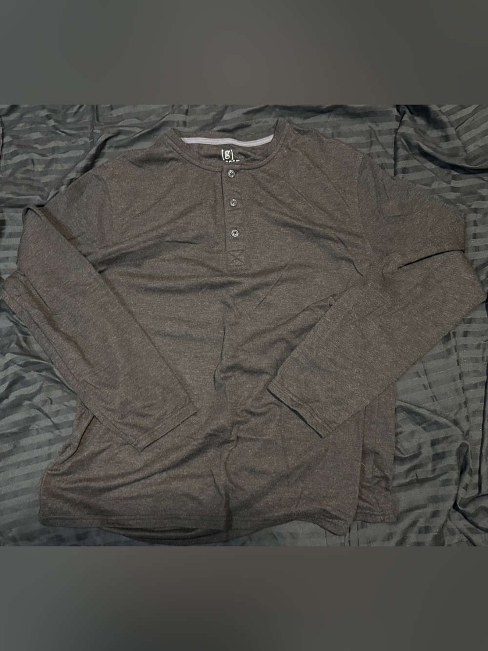 George Men’s XL Charcoal Gray Long Sleeve Henley